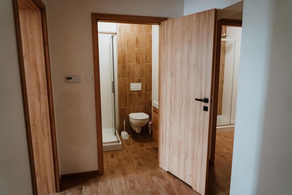 Noclegi Przy Stacji Nowy Dwor Mazowiecki Bagian luar foto